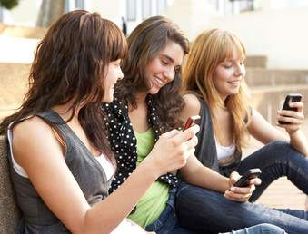 Quel téléphone portable choisir pour son adolescent – Le forfait mobile